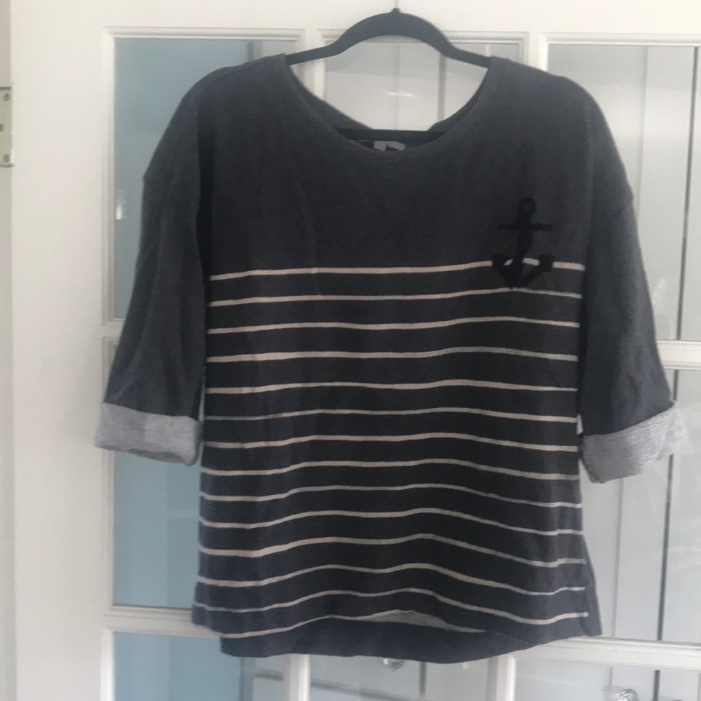 GAP lightweight sweatshirt